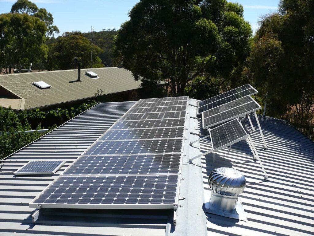 solar-g5c9bd3fdc_1280 - Ultimate Energy Australia 5.5kw solar system sydney